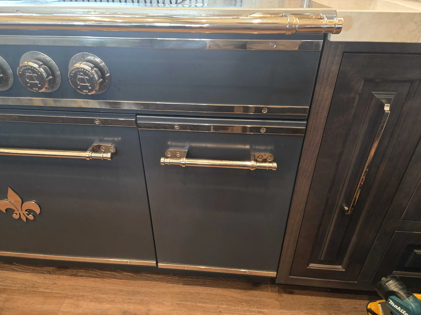 L’Atelier Paris oven doors and trim.